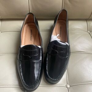 Johnston & Murphy Black Hayes Penny Loafers